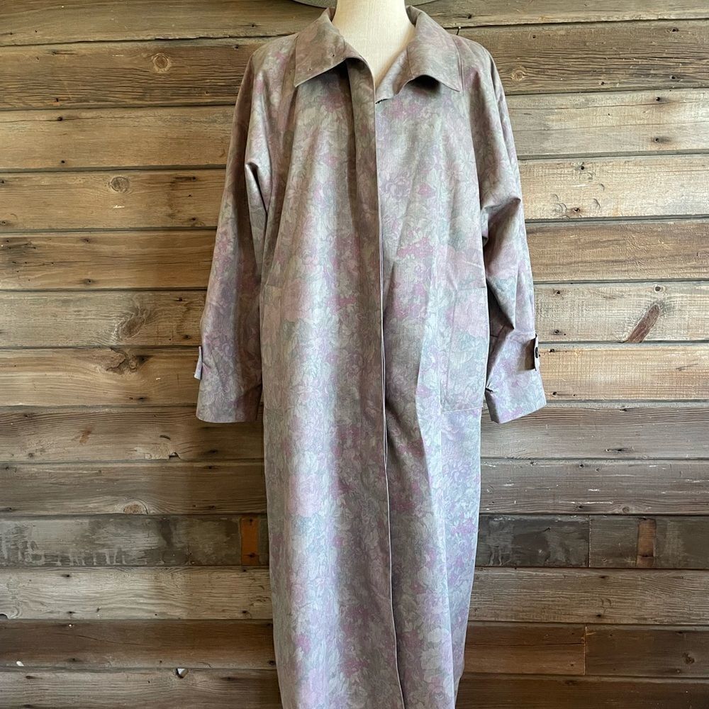 Vintage London Fog by Wamsuta Pastel Floral Over Coat Size 12 Petite
